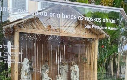 O VERDADEIRO NATAL – UM PASSARINHO DE RUA NO OMBRO DE OUTRO FRANCISCO (Testemunho). Pelo Dr. Miguel Ângelo.