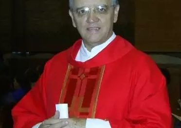 PADRE LUIZ CARLOS: TODOS SOMOS EX-SEMINARISTAS, COM SACERDÓCIOS ESPECÍFICOS